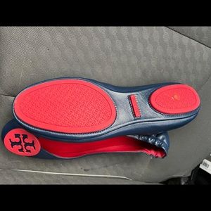 Tory Burch flats brand new 8
